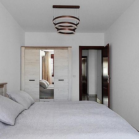 Three Bedroom Spacious Apartment Anatolia Будва Экстерьер фото
