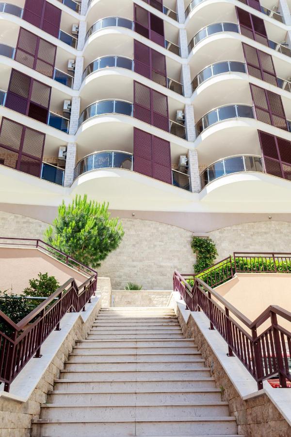 Three Bedroom Spacious Apartment Anatolia Будва Экстерьер фото